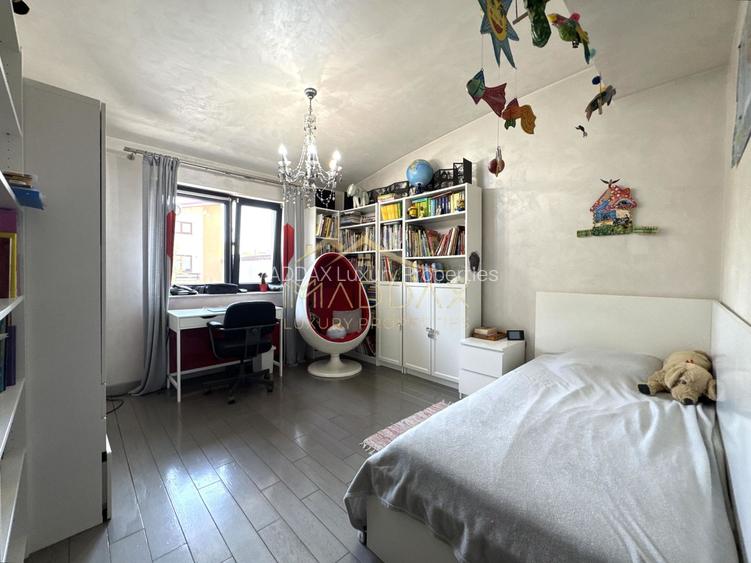 Vila cu 5 camere *344mp* + 400mp Teren // Zona Bucurestii Noi - 35