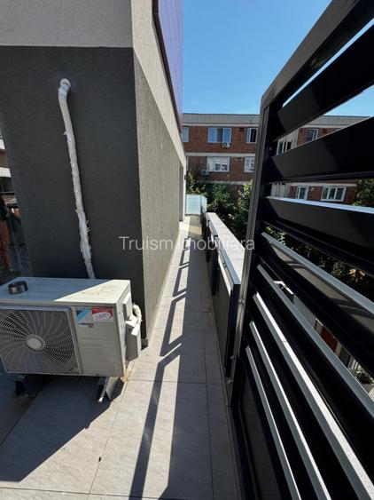 AP 4 CAMERE CU TERASĂ 65 MP | BLOC NOU 2020 CU LIFT | ETAJ 2/3 BULEVARD - 3