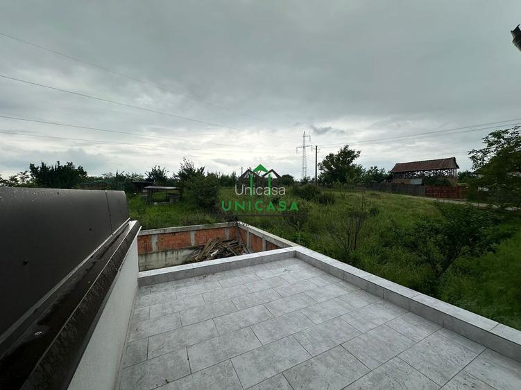 Casă de vânzare în Comuna Băbeni - 17