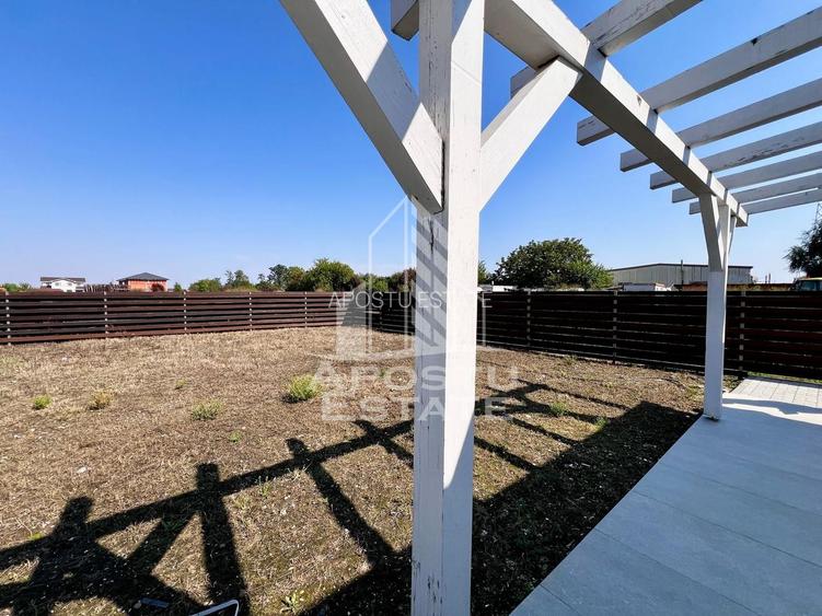 Jumatate de Duplex, 4 camere, 2 locuri de parcare,curte, Mosnita Noua - 15