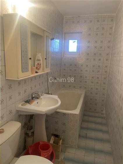 Apartament 2 camere , cartier Sud , 54 mp , decomandat , liber , - 6