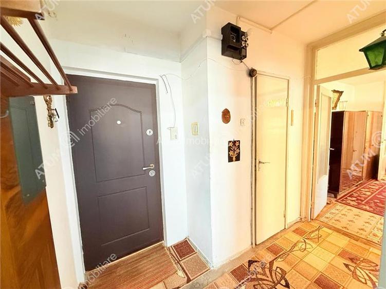 Apartament cu 3 camere etaj 1 cu balcon zona Mihai Viteazu/Cedonia - 13