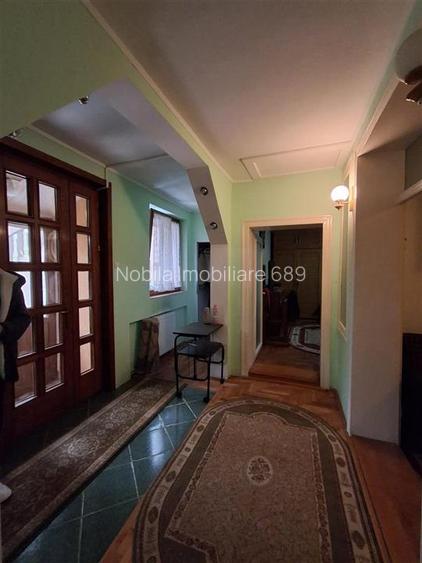 CASA DE VANZARE SATUL CATOLIC CARTIER 6 MARTIE ONESTI - 14