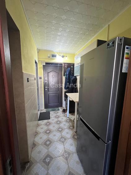 vand garsoniera Tiglina 1 bl A-uri et 2 pret 42.000 euro - 2