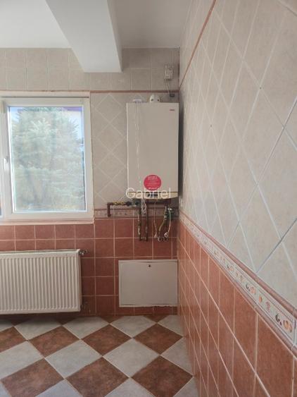 Vânzare casa cu curte si foișor, intr un mini cartier rezidențial  - 11