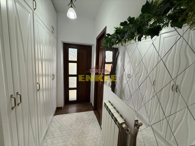Casă tip duplex de vânzare – Strada I.C. Brătianu - 7