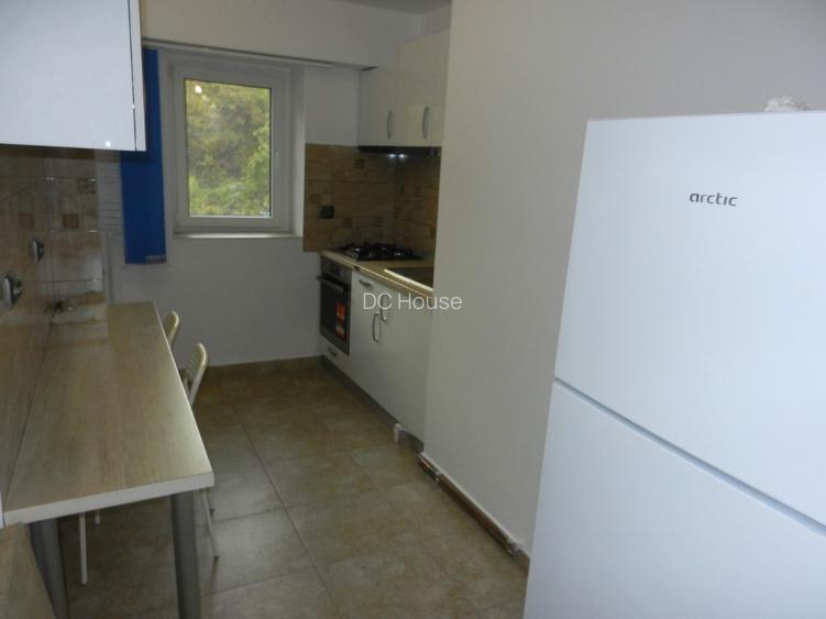 Garsoniera de inchiriat bld Nicolae Caramfil ~ Etaj 1/4 - 7