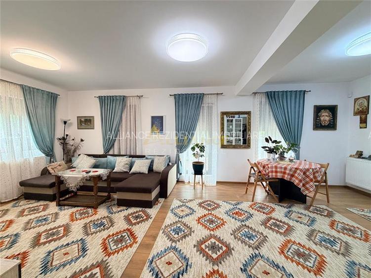 Casa Individuala - 4 camere - 2 bai - 575mp teren - 22