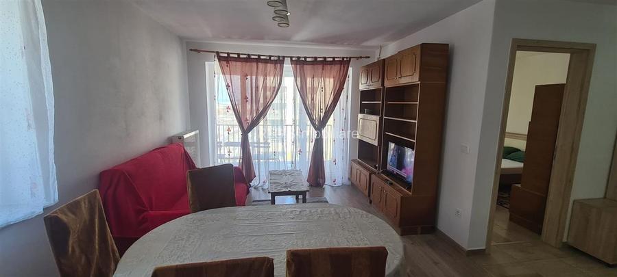 Studio Pietonala Coresi / Loc de parcare / Boxa - 5