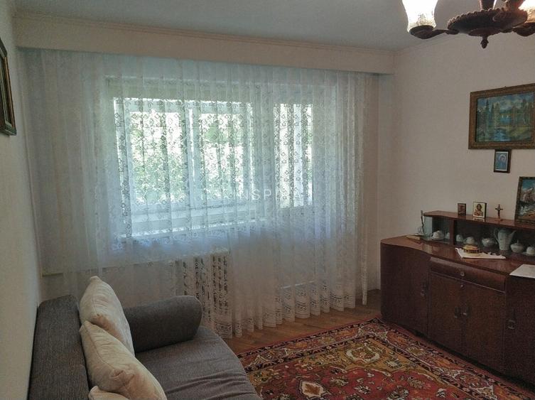 Tomis 3 - Apartament cu 3 camere, renovat, etaj 1 din 4 - 5