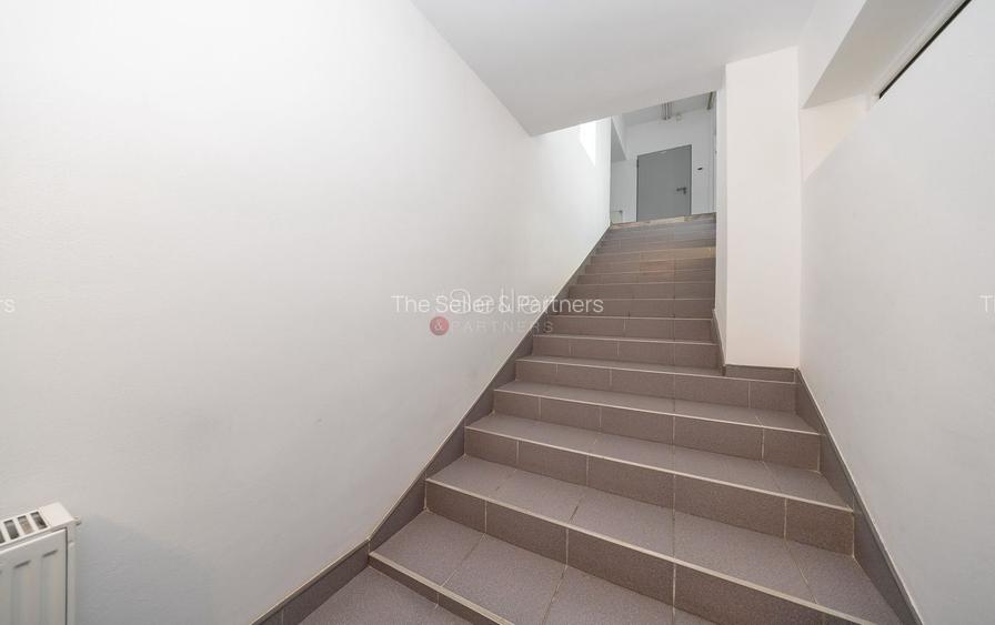 Cladire Multifunctionala - 19