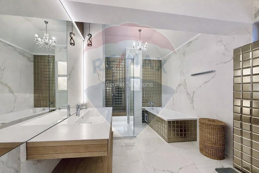 Vila / Casa de lux de vanzare  1000mp teren Str. Primaverii Constanta - 17