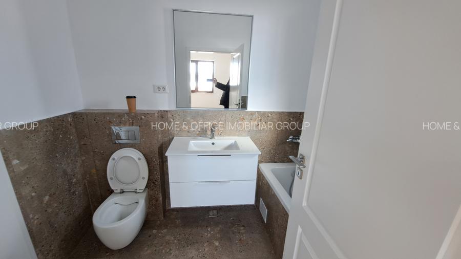 CASA 4 CAMERE CU SUPRAFATA GENEROASA IN  STIL NEOROMANESC - 25