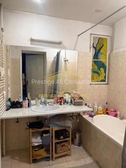 Apartament deosebit in Palat istoric 110 mp+ Balcon deschis- Piata Sf. Gheorghe - 9