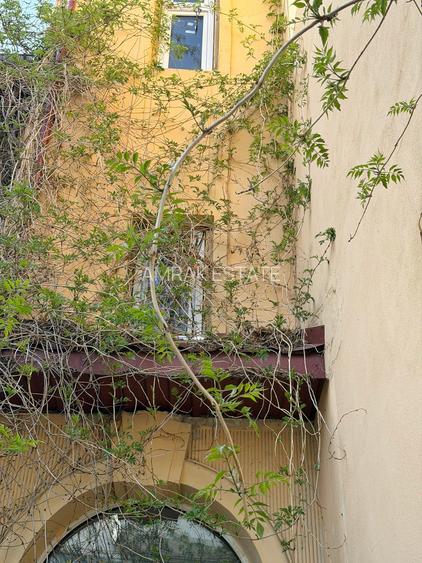 Investitie in Dorobanti - Vila cu balcoane frantuzesti - Structura din beton - 10