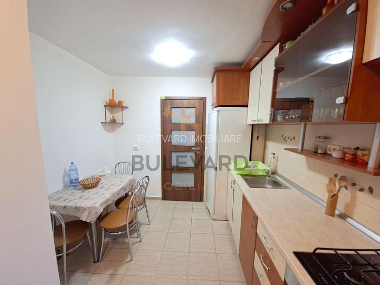 Apartament 3 camere decomandate + parcare, mijlocul strazii Titulescu! - 10