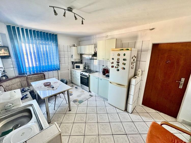 Apartament 2 camere, mobilat, utilat,53mp utili, Cetate, Alba Iulia
