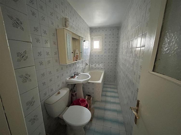 Apartament cu 2 camere de vanzare, etaj 4, zona Sud - 5