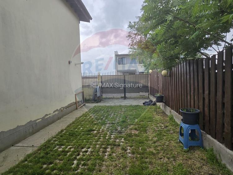 De vanzare Casă / Duplex - 14