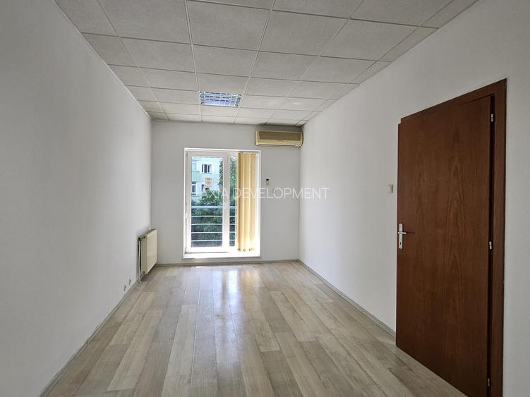 Spatiu birou - compartimentat- Domenii - 2