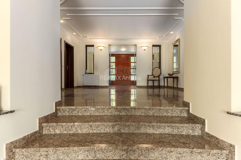 Vila neoromânească cu influențe toscane pe malul lacului Snagov - 21