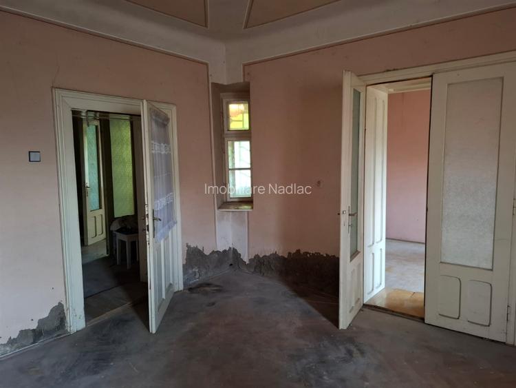 Casa  4 camere  Strada V.Lucaciu colt  cu I.L. Caragiale in Nădlac - 19