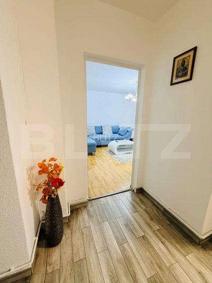 Apartament cu 3 camere, 2 bai, 2 balcoane, 2 locuri de parcare - zona Astra - 8