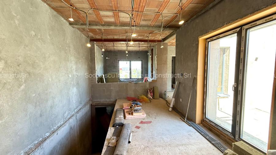 PROIECT DEOSEBIT - 3