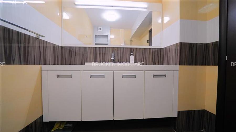 Lifestyle contemporan intr un apartament spatios cu 3 camere - 11
