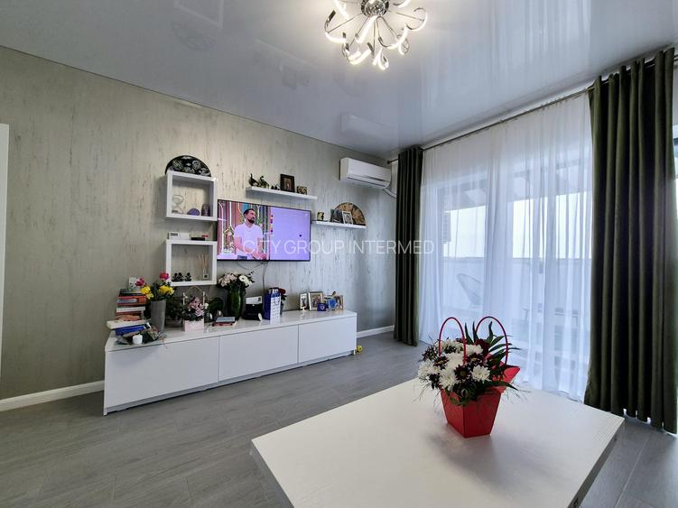 Mamaia - REX - apartament cu terasa si vedere panoramica pe lac - 12