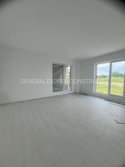 Spatiu comercial de vanzare in Otopeni la SUPER PRET! - 3