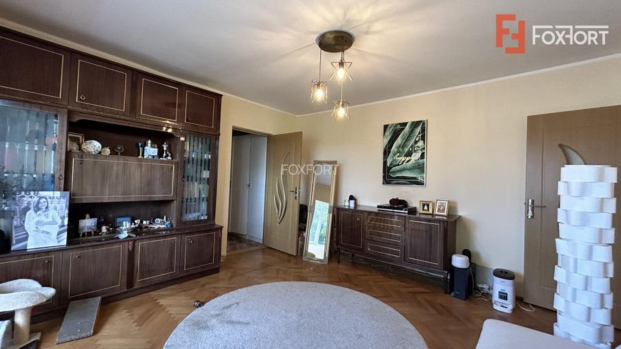 Apartament cu 3 camere si garaj, zona Simion Barnutiu  - 2