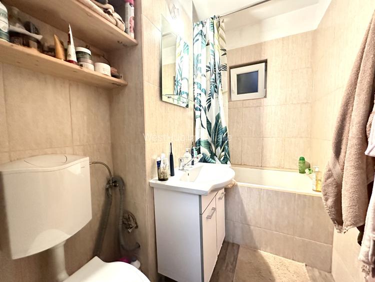 Apartament modern 3 camere, 67 mp utili, etaj 2 - zona Lipovei - 9