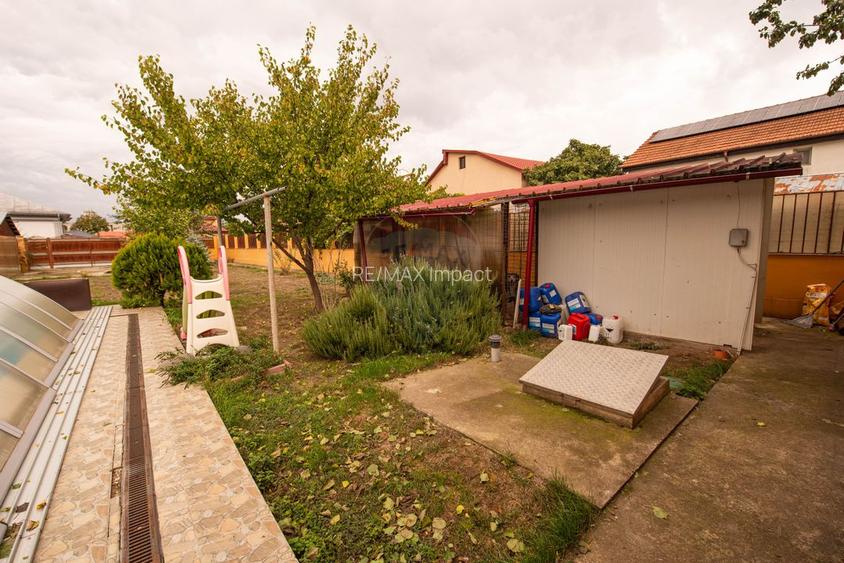 Casa de vanzare 240 mp utili , 6 camere,  teren 1000 mp, Calarasi - 48