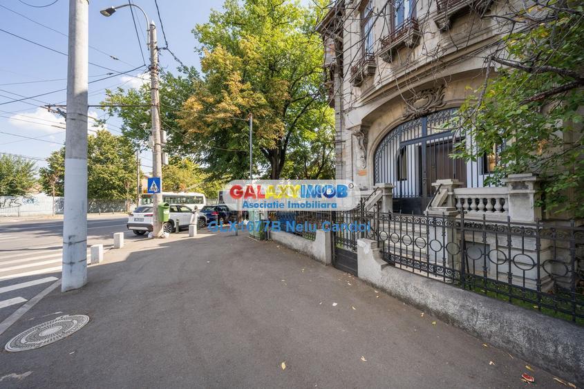 VANZARE APARTAMENT IN VILA 7 CAMERE COTROCENI 255MP - 13