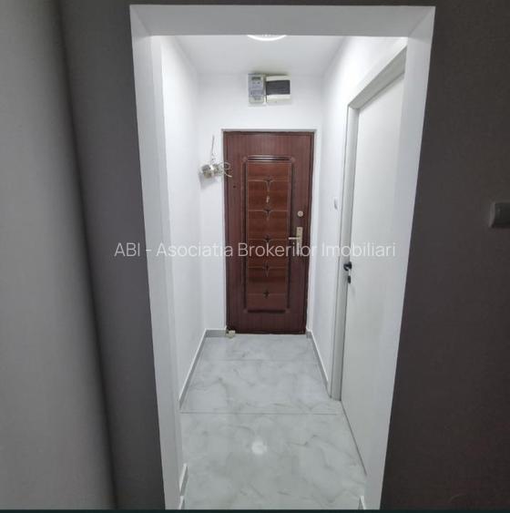 Reșița/Luica apartament superb recent renovat etaj 2/4 64.000euro - 7