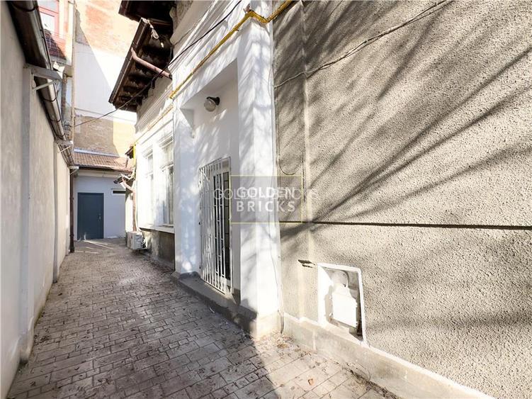 Piata Victoriei | Metrou 5 ''| Casa Individuala | 4 Camere - 9