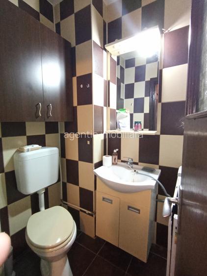 Ocazie - 3 Decomandate Central -Bloc remarcabil - 11