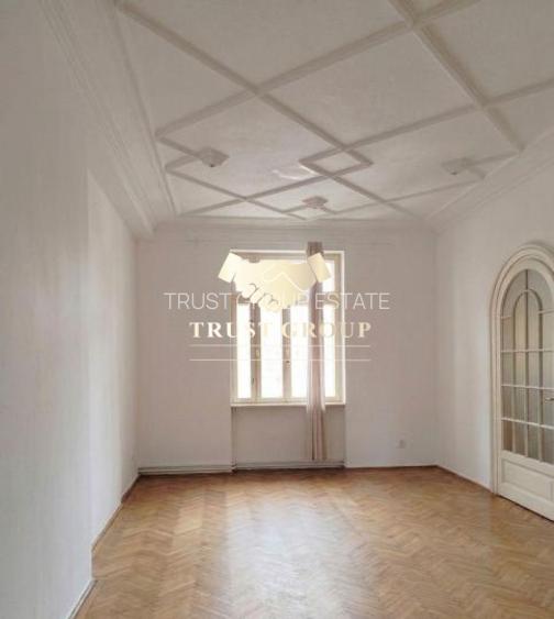 Apartament 3 camere Armenească - 4