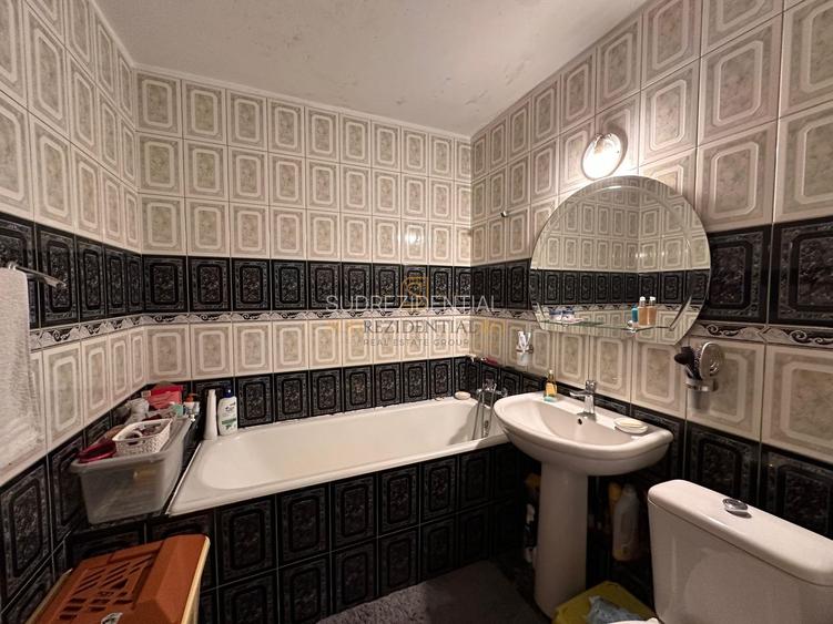 Apartament 3 camere de vanzare, 71 mp – Etaj 3/4 – Drumul Găzarului - 11
