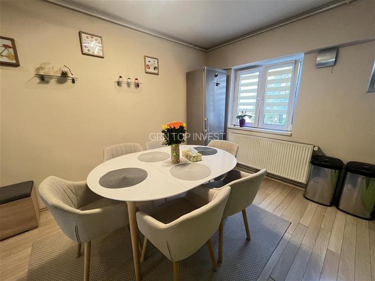 Apartament 3 camere decomandat 2 bai si balcon Bld Milea - 9