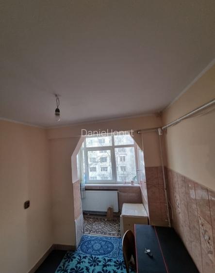 Apartament 2 Camere, Micro 16, etaj 3/4, Balcon Mare, Centrală proprie - 4