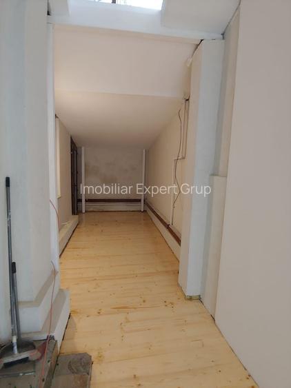 Zona Eminescu Dacia S+P+1+M  290 mp utili zona de birouri - 4