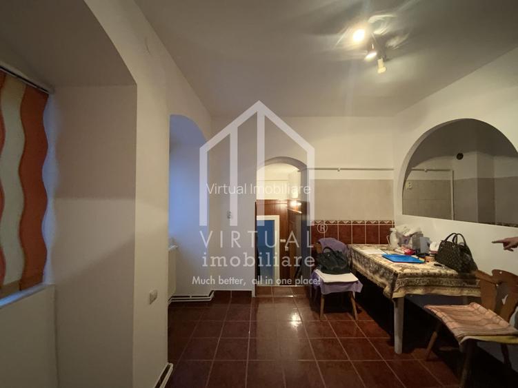Apartament de vanzare cu 3 camere pivnita,la casa in zona Centrala - 10