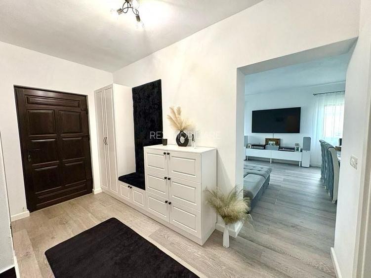 Vila moderna- 4 camere- cu piscina, complet mobilata si utilata - Sag - 5