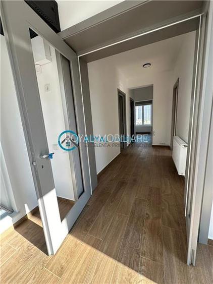 Royal Imobiliare -  Inchiriere spatii birouri zona Sud - 4