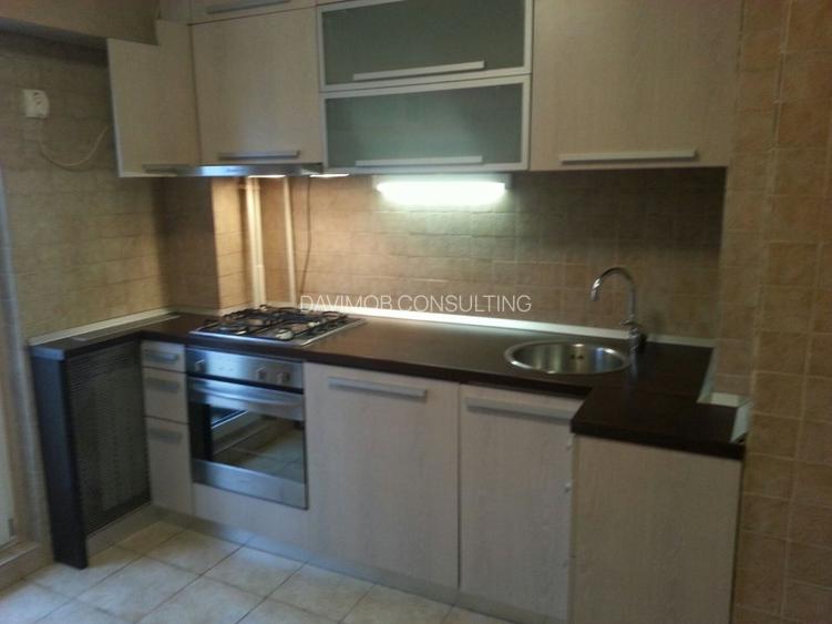 Uniri,iCalarasi,Popa Nan la 100 m de Hyperion - 4