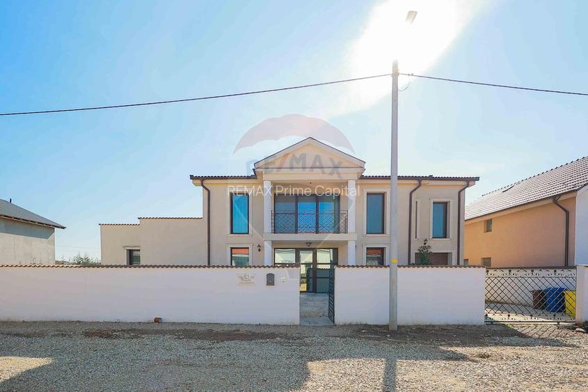 De vânzare Casă/Pensiune în zona Nufărul - Sânmartin - 24