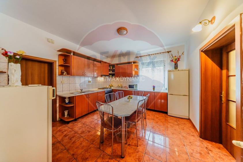 Casa Italiană Zadareni/1600 mp teren pe colț cu potențial parcelare - 11