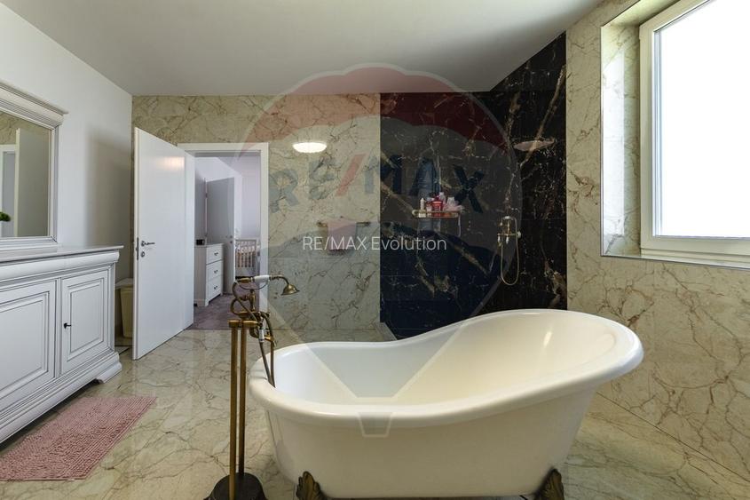 Vila premium 6 camere| Piscina incalzita | Teren 1091 mp | COMISION 0% - 46